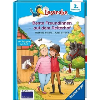 Beste Freundinnen auf dem Reiterhof